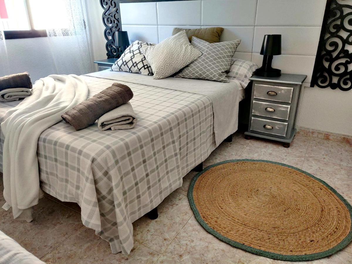 Apartament 100 M De Playa De Gandia 3 -4 Personas Parking Ascensor Екстер'єр фото
