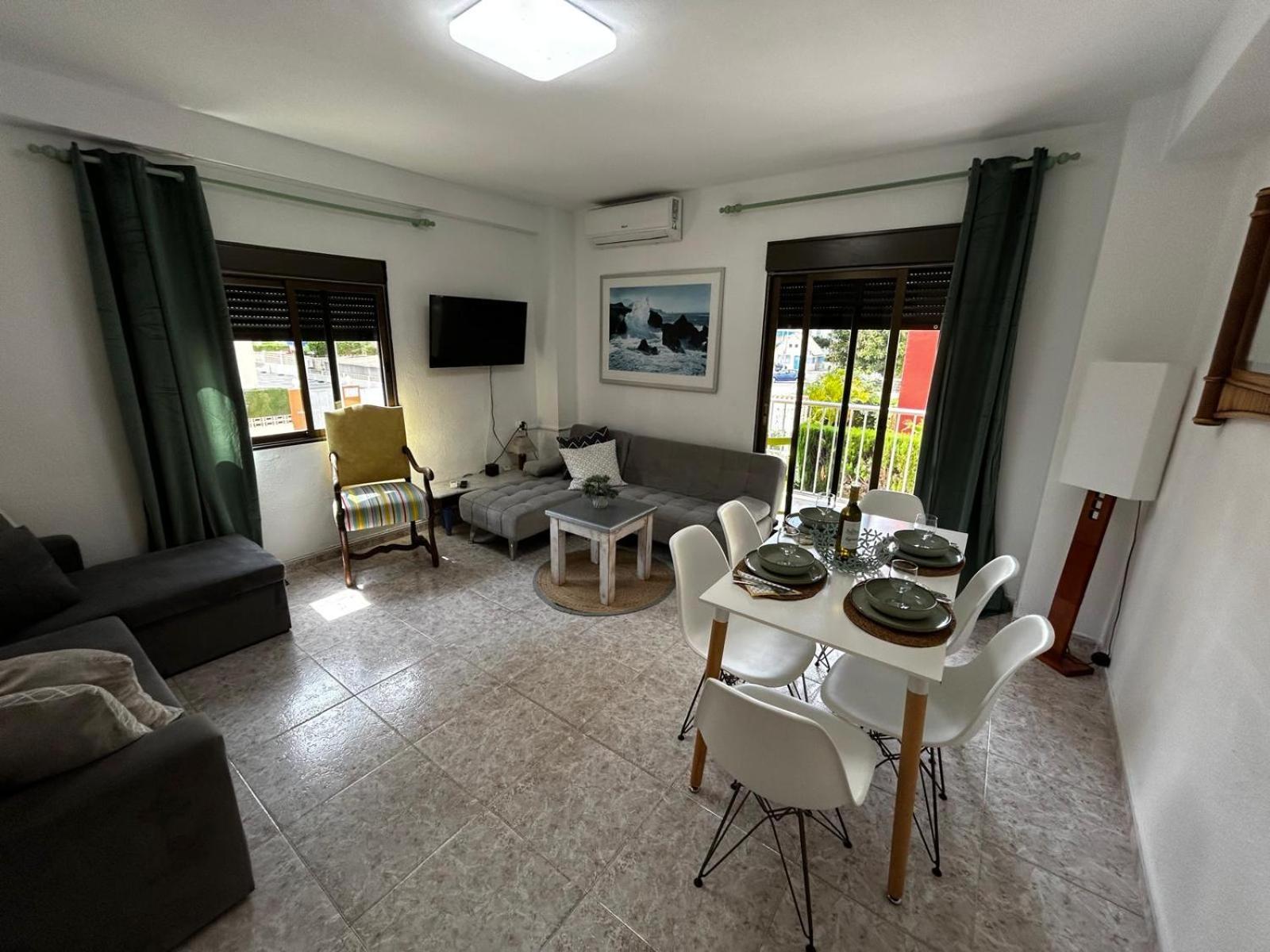 Apartament 100 M De Playa De Gandia 3 -4 Personas Parking Ascensor Екстер'єр фото